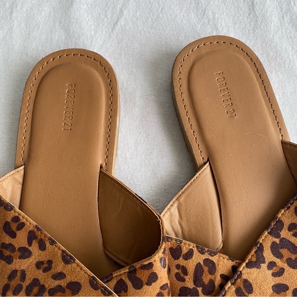 Forever 21 Leopard Sandals - Picture 3 of 5